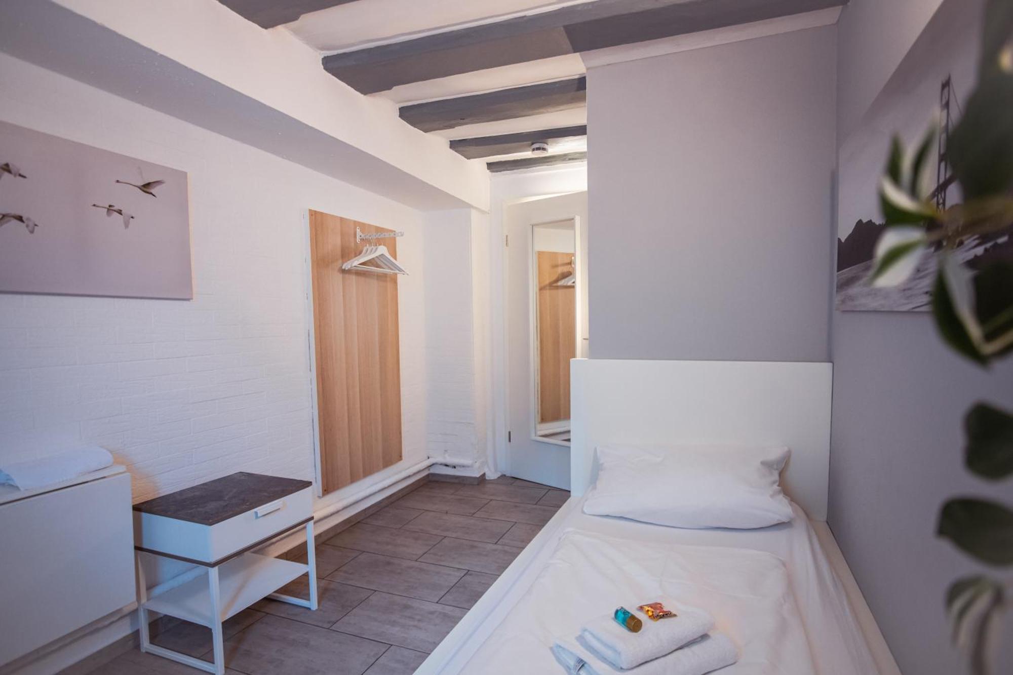 Haus99 Budget Pension & Apartments Fürth Dış mekan fotoğraf