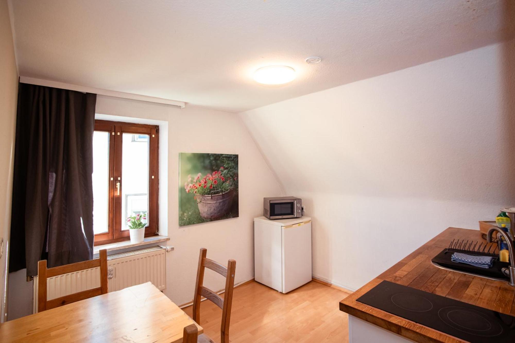 Haus99 Budget Pension & Apartments Fürth Dış mekan fotoğraf